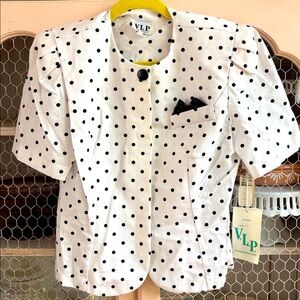 VLP Petites Vintage button down blouse - Size 12 runs small